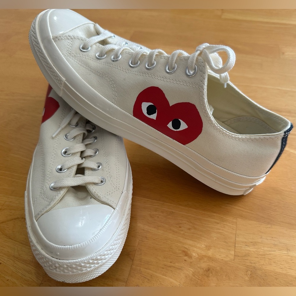 Converse X Comme des Garcons Play Sneakers Shoes. Chuck Taylor Size 11. ❣️
